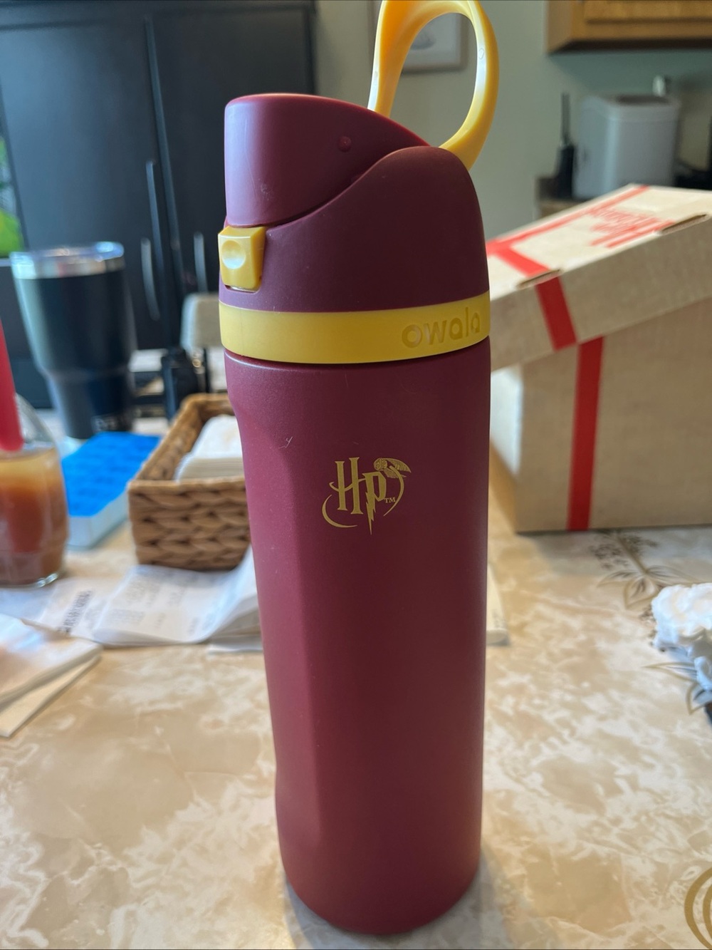 Owala Gryffindor-Inspired Insulated Water Bottle — Red & Yellow